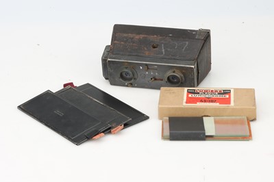 Lot 399 - A Jule Richard Le Glyphoscope Stereoscopic Camera