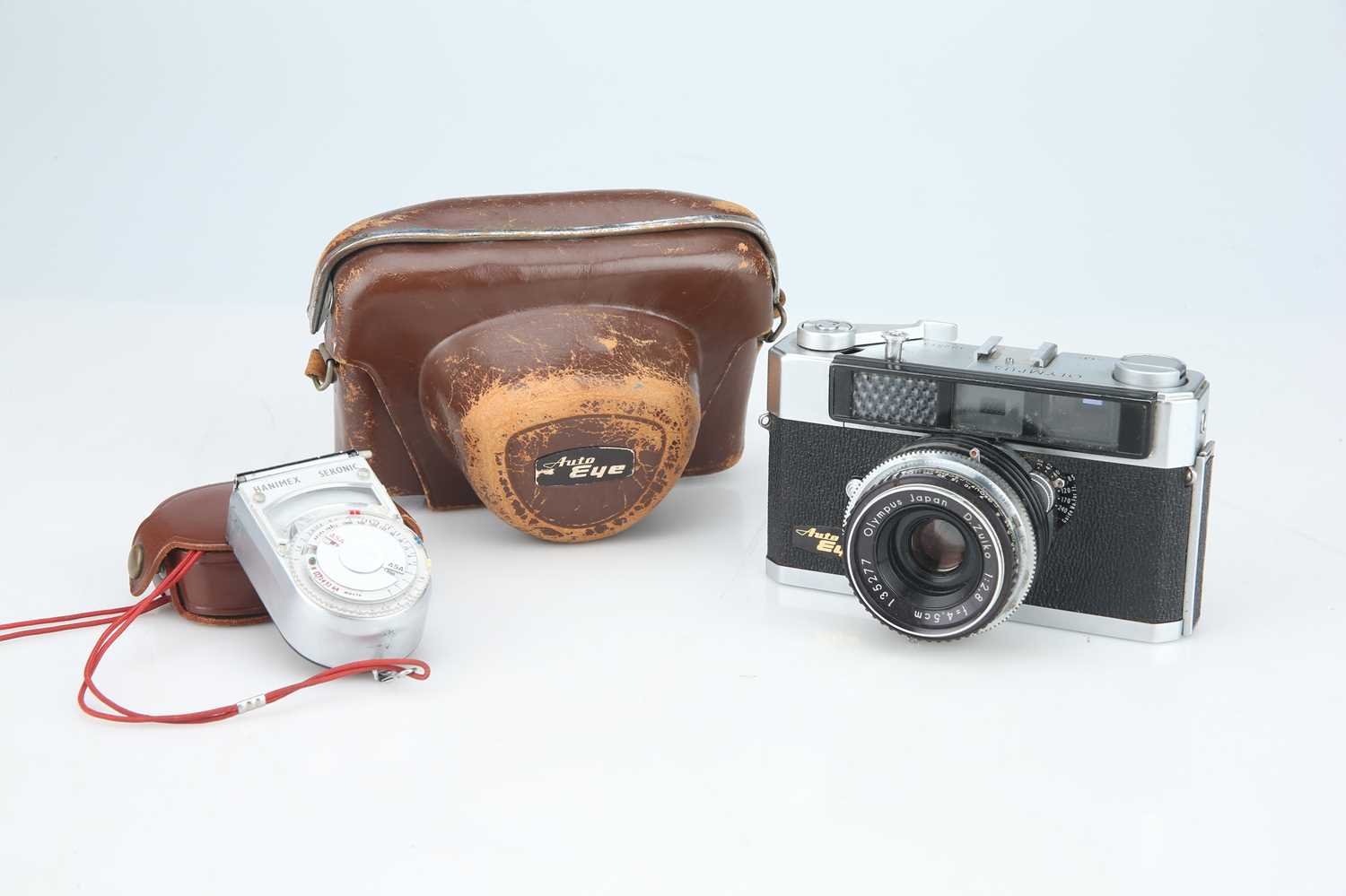 Lot 418 - An Olympus Auto Eye Rangefinder Camera