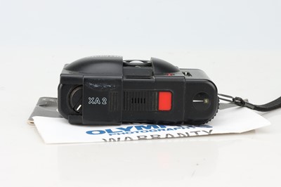 Lot 401 - An Olympus XA2 35mm Viewfinder Camera