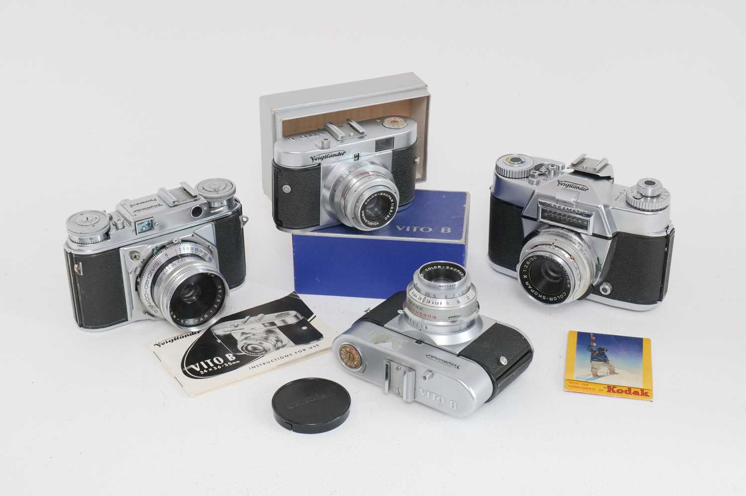 Lot 421 - A Selection of Voigtlander Cameras