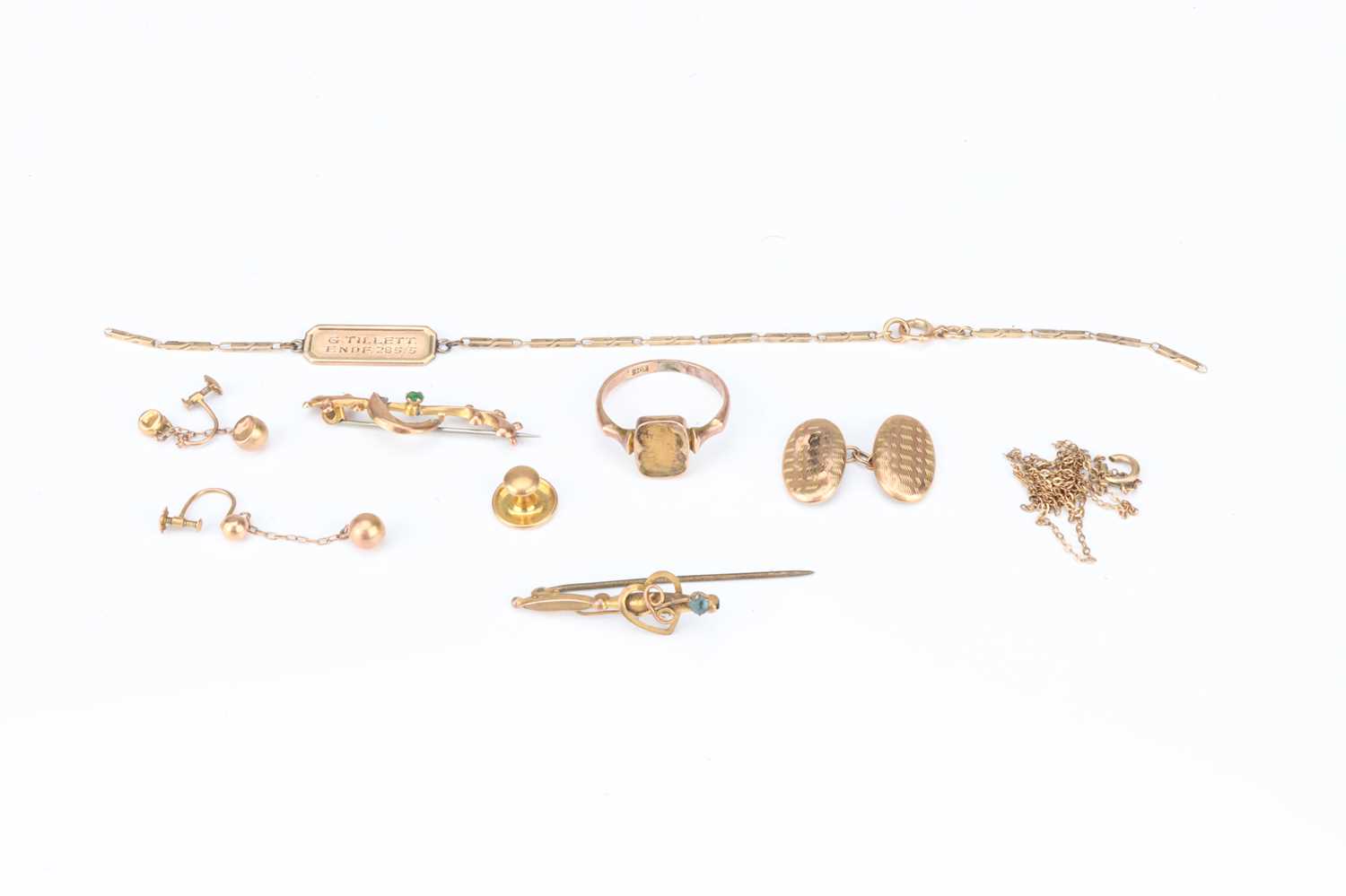 Lot 141 - A Group of Gold Jewellery