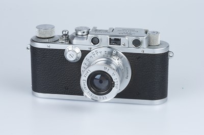 Lot 577 - A Leica II 35mm Rangefinder Camera