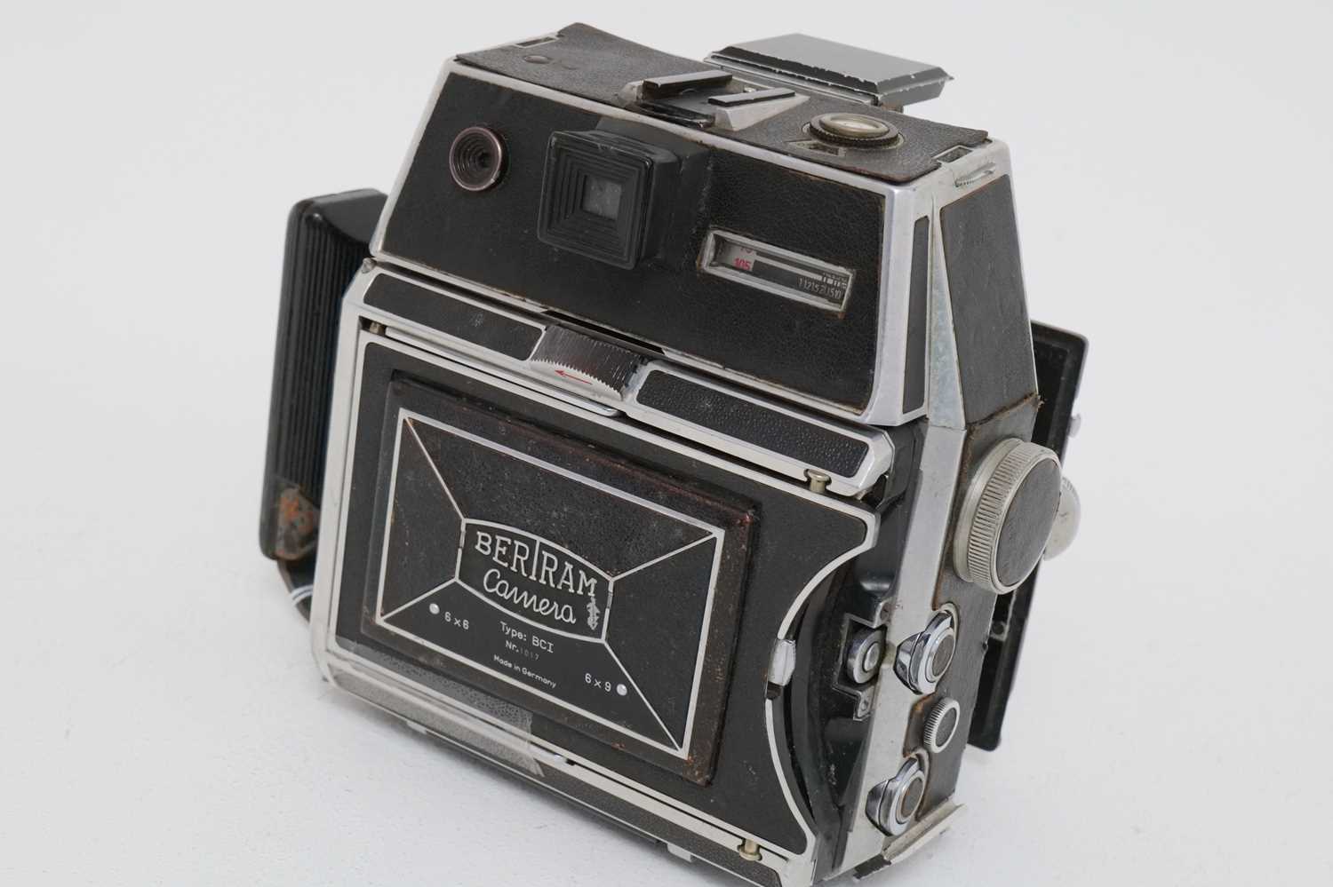 Lot 634 - A Bertram Type BCI Medium Format Camera,