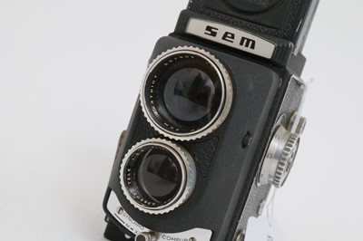 Lot 636 - A SEM Semflex Studio TLR Camera
