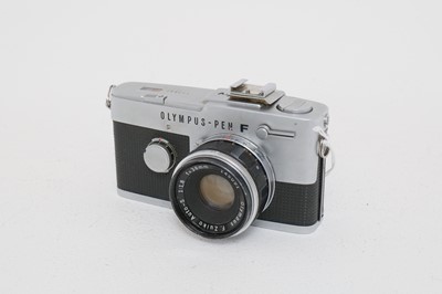 Lot 656 - An Olympus Pen FV Camera