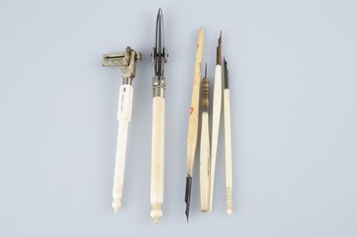 Lot 296 - A Quantity of Ivory Drawing Instruments