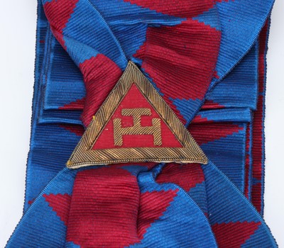 Lot 44 - Royal Arch Masonry Sash