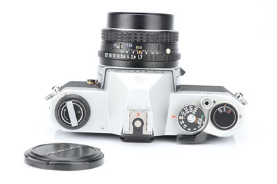 Lot 661 - A Pentax K1000 SE SLR Camera