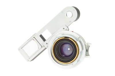 Lot 42 - A Leitz Summicron f/2 35mm Lens