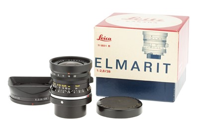 Lot 38 - A Leitz Elmarit f/2.8 28mm Lens