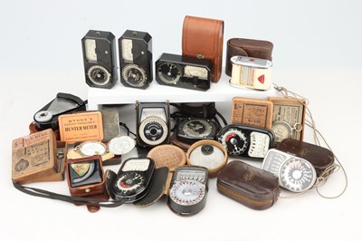 Lot 805 - A Selection of Early Light Meters