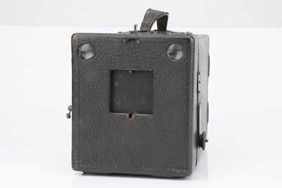 Lot 811 - An Unmarked Detective Camera