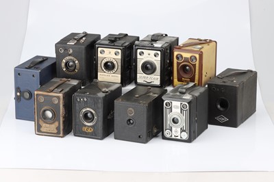 Lot 782 - A Good Selection of Box Type Cameras