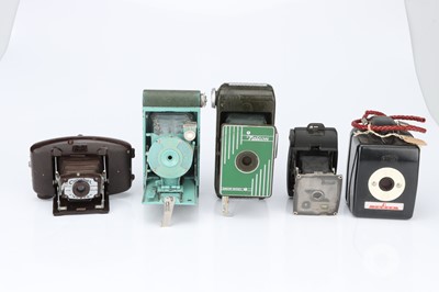 Lot 778 - A Small Selection of Various Cameras