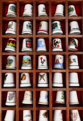 Lot 83 - A Good Collection of Late 20th Century and Later Thimbles