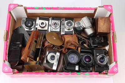 Lot 380 - A Mixed Selection of Cameras