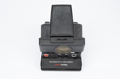 Lot 820 - A Polaroid SX-70 Land Camera Sonar OneStep