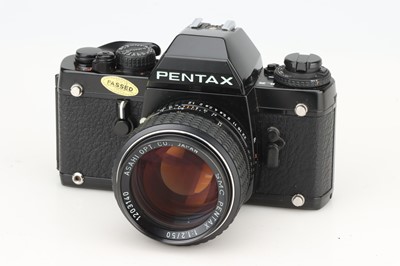 Lot 710 - A Pentax LX SLR Camera