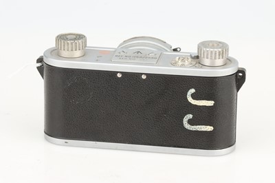 Lot 388 - A Kodak 35 No.1 Supermatic Camera