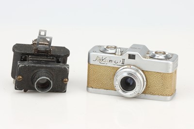 Lot 738 - A Meopta Mikroma II Camera