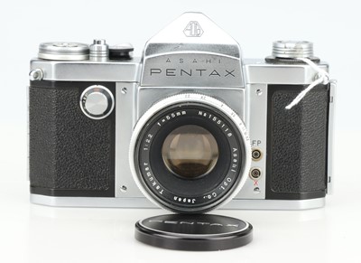 Lot 716 - An Asahi Pentax S SLR Camera