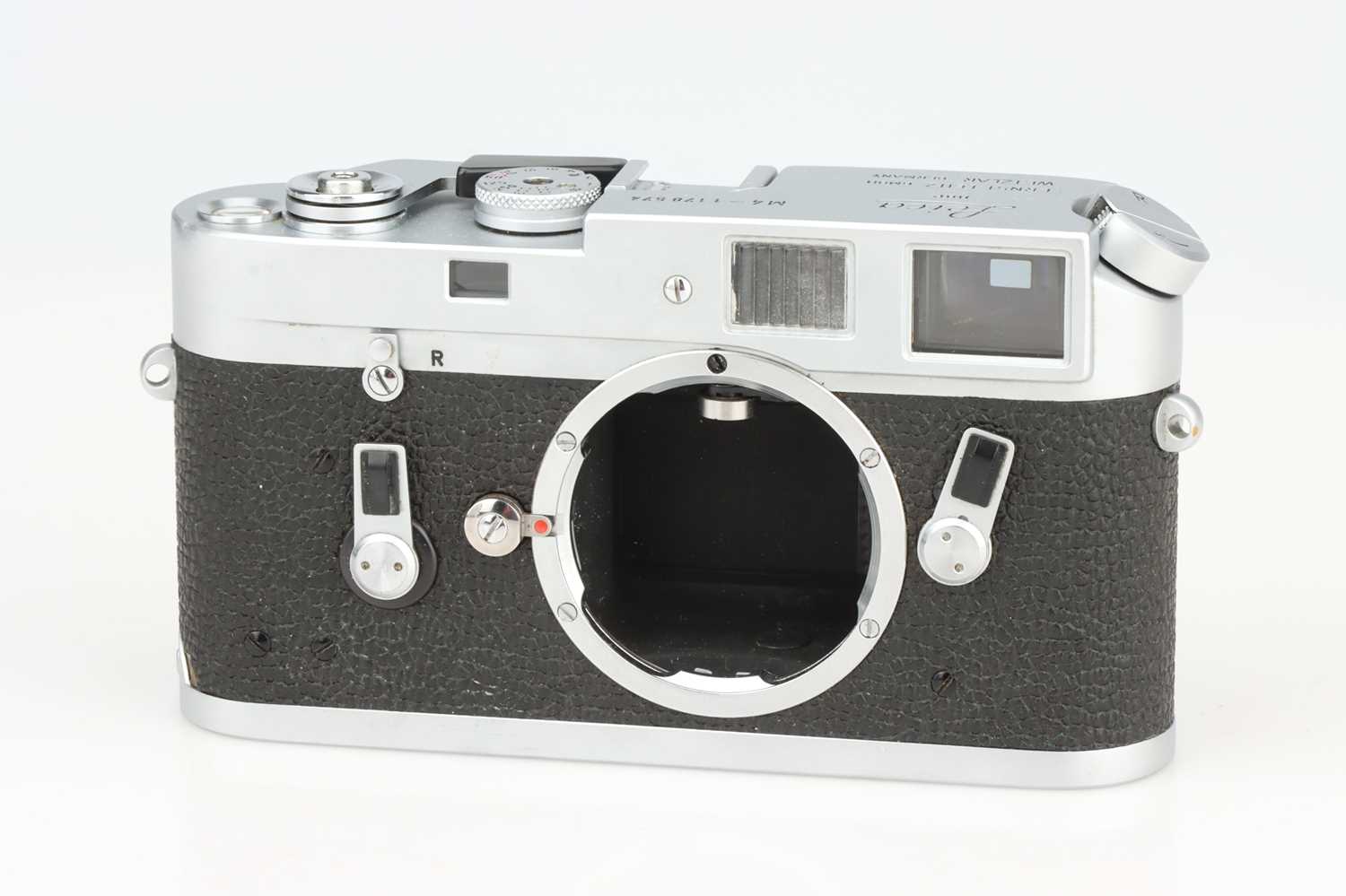 Lot 539 - A Leica M4 Rangefinder Body