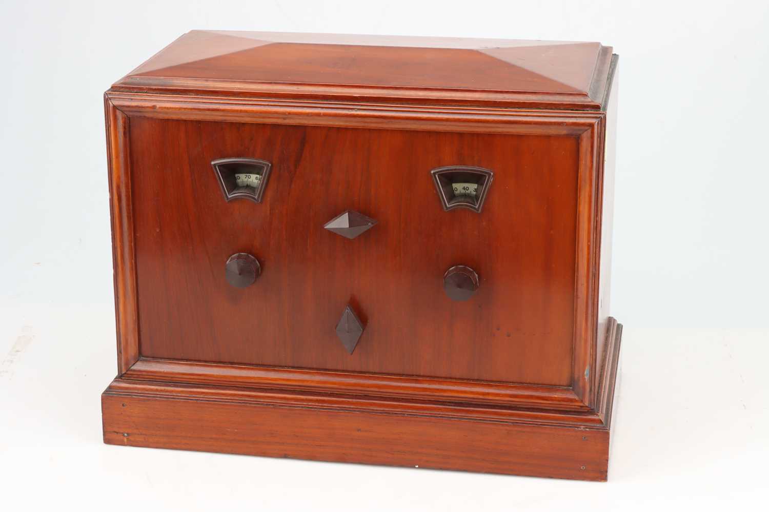 Lot 133 Dominion Battery Screen Grid Three Valve lot-133-dominion-battery-screen-grid-three-valve