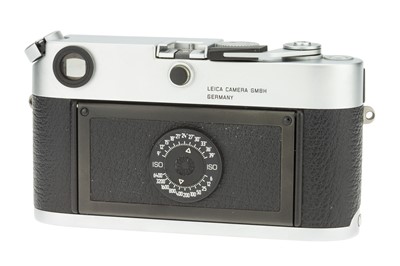 Lot 37 - A Leica M6 Rangefinder Body