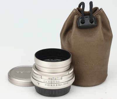 Lot 642 - A Pentax-FA Limited f/1.9 43mm Lens