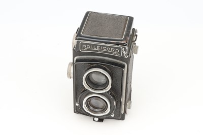 Lot 605 - A Rollei Rolleicord Medium Format TLR Camera
