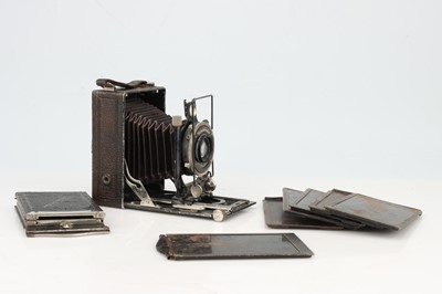 Lot 770 - A Voigtlander Avus Folding Plate Camera
