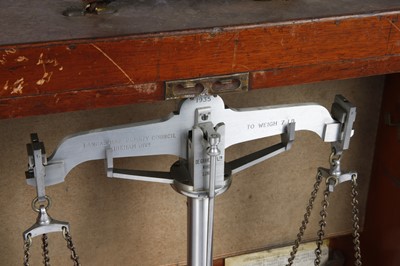 Lot 247 - Portable Customs Inspectors Outdoor Balance