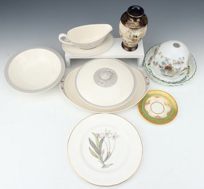 Lot 150 - A Royal Doulton Frosty Pine Dinner Ware