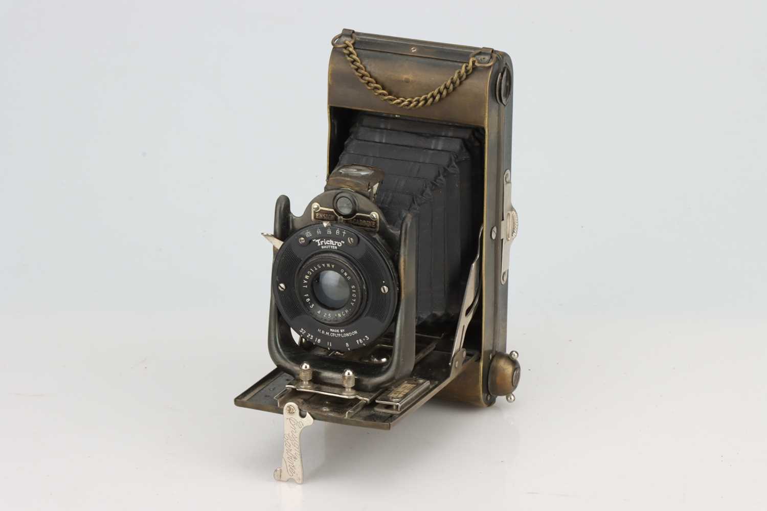 Lot 372 - An Ensign Tropical Carbine Folding Camera