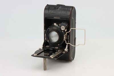 Lot 371 - A Zeiss Ikon Bobette II (548) Folding Camera