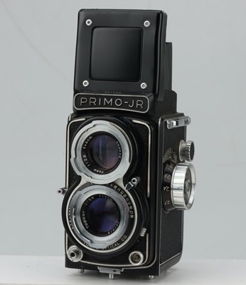 Lot 606 - A Tokyo Kogaku Primo Junior 4x4 TLR Camera