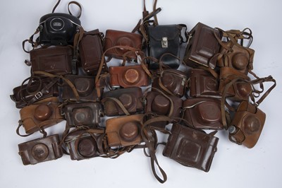 Lot 456 - A Good Selection of Various Camera Cases