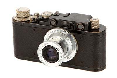 Lot 1004 - A Leica II Rangefinder Camera