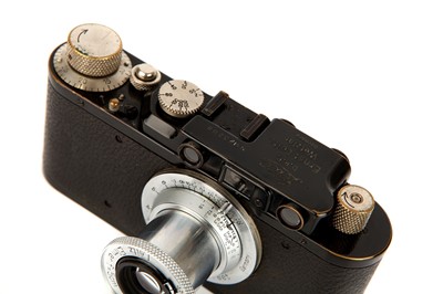 Lot 1004 - A Leica II Rangefinder Camera