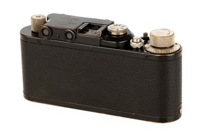 Lot 1004 - A Leica II Rangefinder Camera