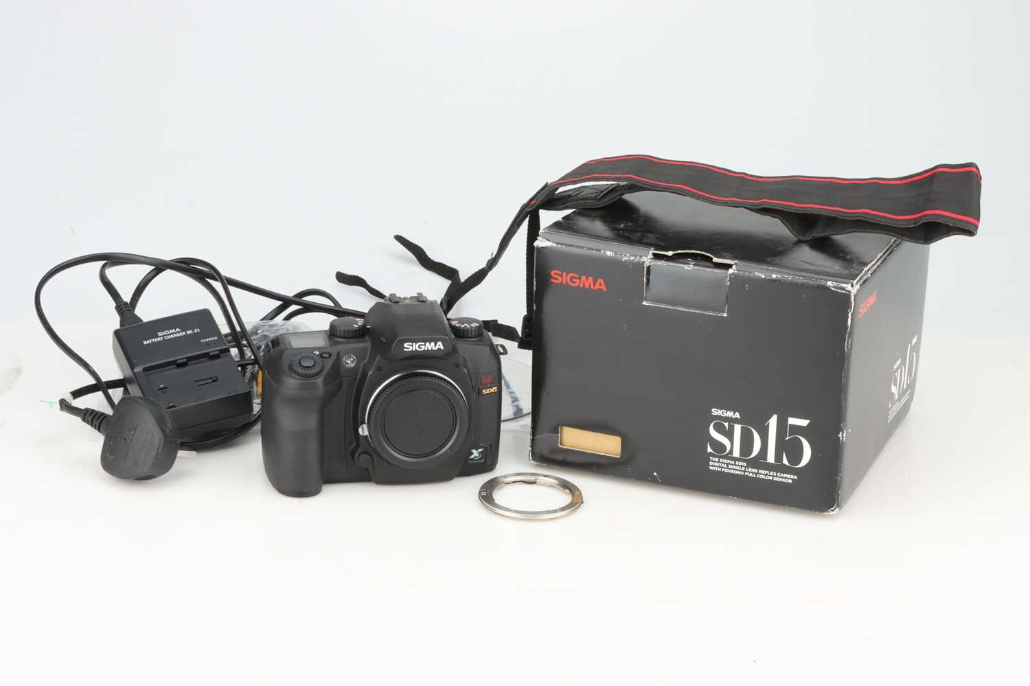 Lot 417 - A Sigma SD15 Digital SLR Body