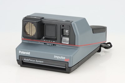 Lot 746 - A Polaroid Impulse AF Instant Camera