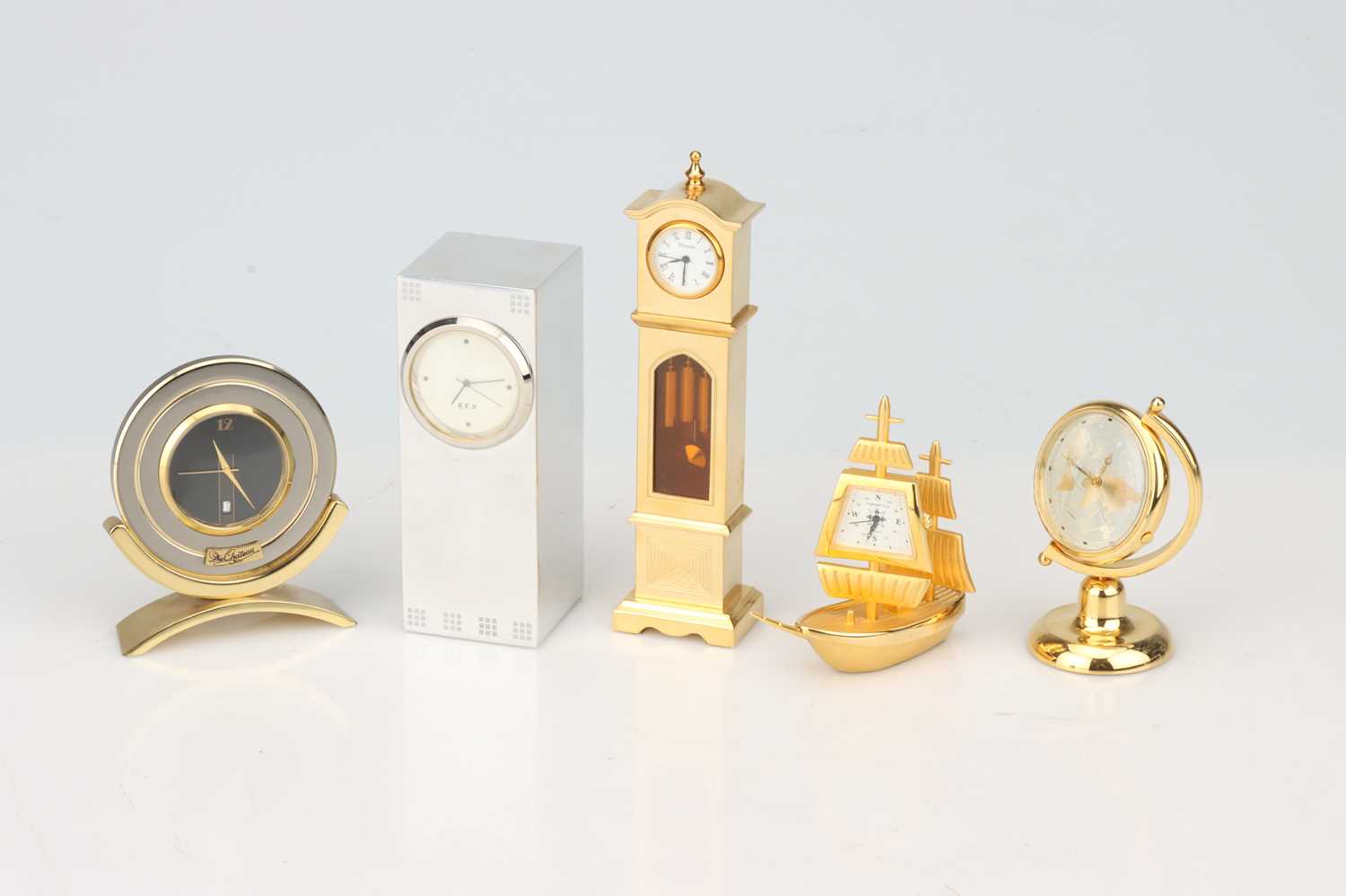 Lot 116 - A Small Collection of Miniature Clocks,