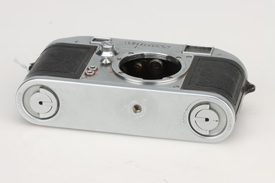 Lot 535 - An Ilford Witness Rangefinder Camera