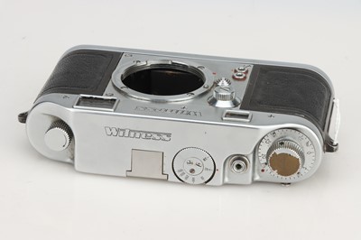 Lot 535 - An Ilford Witness Rangefinder Camera