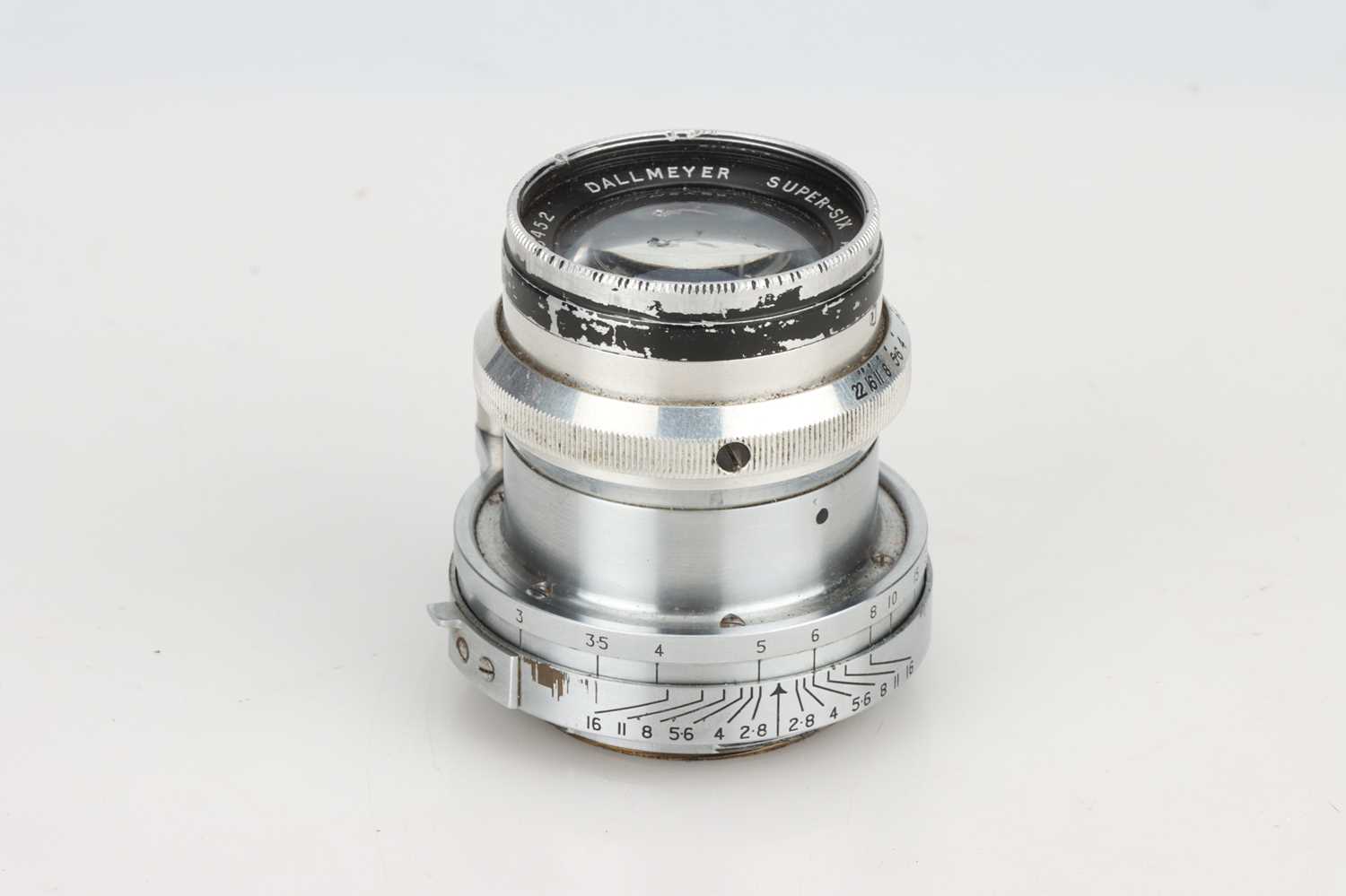 Lot 536 - A Dallmeyer Super Six f/1.9 2" Lens