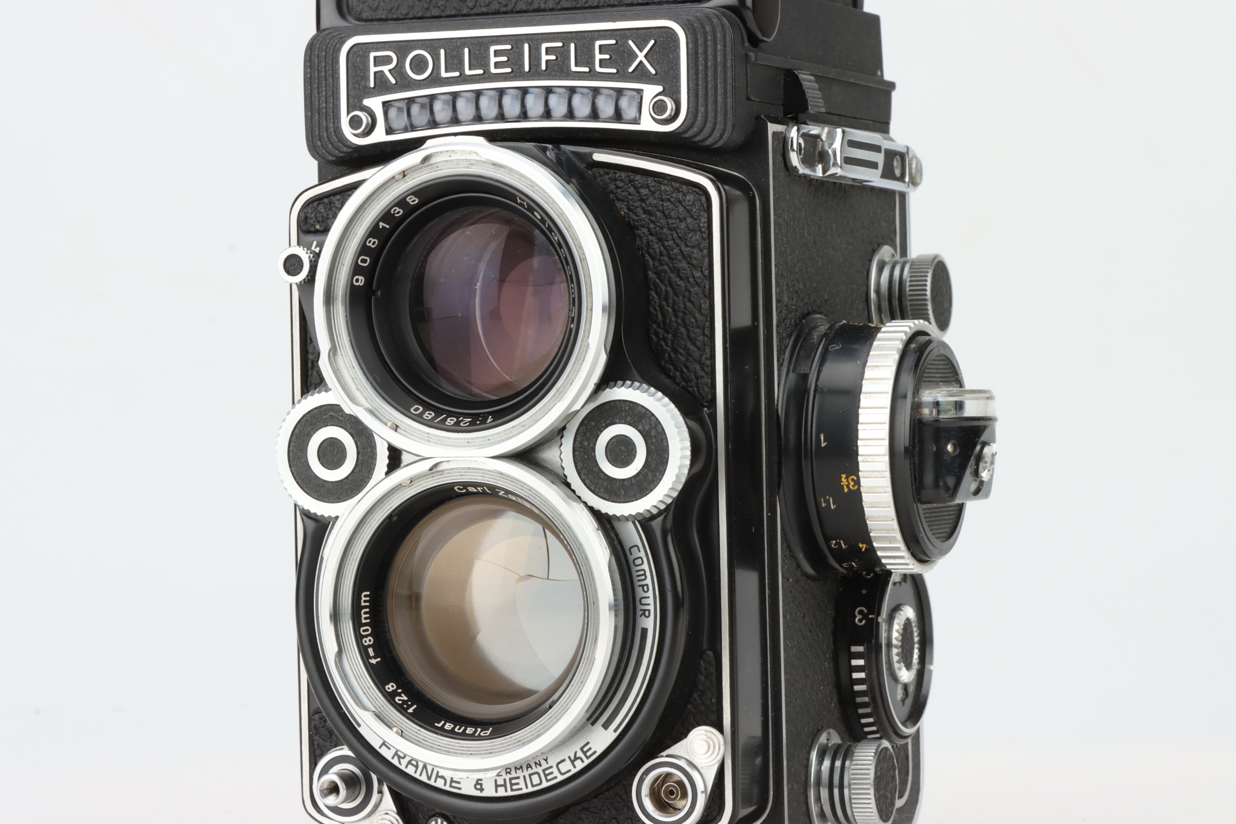 Roleflex Lot 597 - A Rollei Rolleiflex 2.8F TLR Medium Format