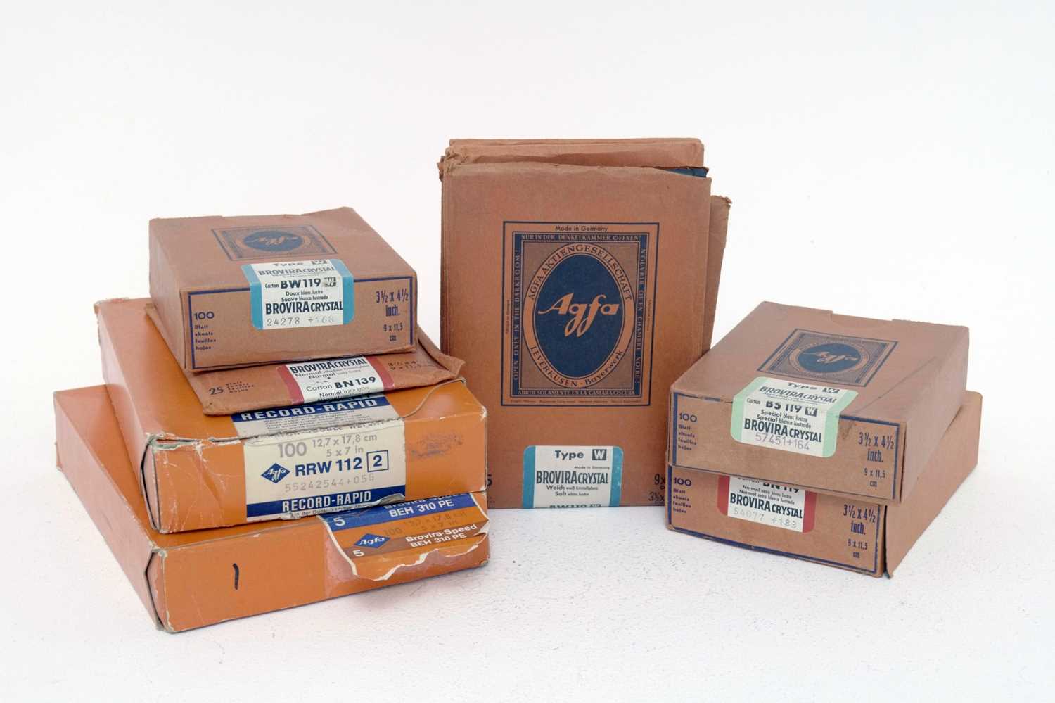 Lot 496 - A Selection of Agfa Photo Papers