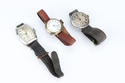 Lot 119 - A Silver Cased Trench Watch