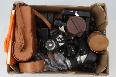 Lot 749 - A Mixed Selection of Photographic Items